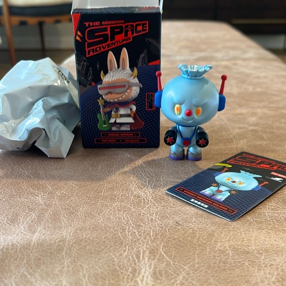 Authentic Pop Mart Monsters Space Adventures Spooky Open Box - Picture 2 of 3